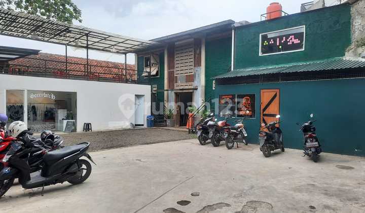 Dijual Rumah Hitung Tanah. Cocok Untuk Usaha Atau Kkost2an. Pinggir Jalan. Dekat Kampus Itenas. Widyatama. Bandung Utara. Bandung 1