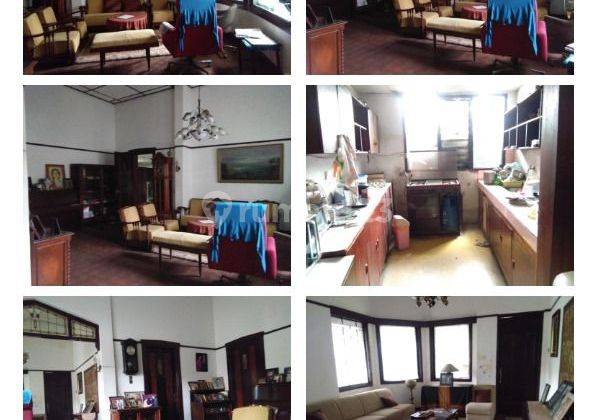 Dijual Rumah Belanda Sayap Dago , Jln Trunojoyo, Sayap Jln Riau Martadinata. Pusat Bisnis , Cafe  2