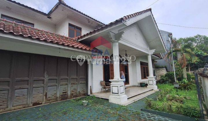 Dijual Rumah Sukaluyu, Cikutra,  Ada Halaman Belakang, Lokasi Strategis Jalan Batik Kumeli, Dekat Gasibu, Gedung Sate, Telkom,  Pusdai, Kampus Widiatama, Bandung Dekat Cigadung Dan Tubagus Ismail .  2