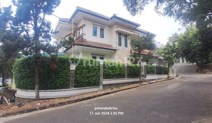 Dijual Rumah 2 Lantai Deket Univ Maranatha, Jalan Pasteur, Pintu Tol Pasteur. Sukajadi. Rs Hasan Sadikin. Bandung Utara 1