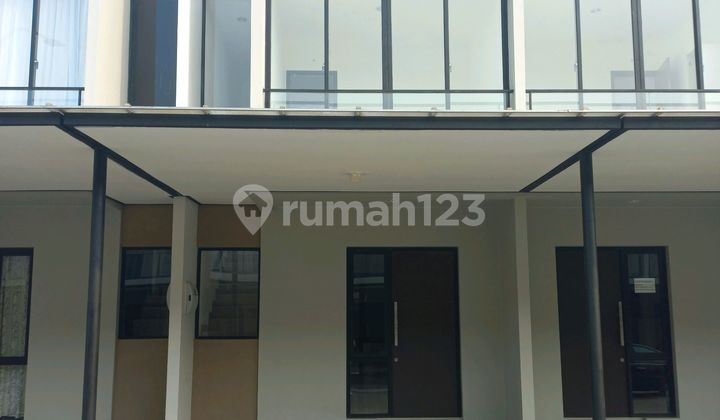 Pantai Indah Kapuk 2 Ext - Millennial House (4.5X10) Pantai Indah Kapuk 2 Ext - Millennial House (4.5X10)