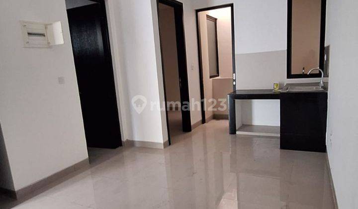 Green Royal Condo House, Jakarta Barat 1