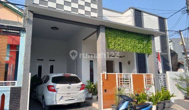 Rumah Masih Baru Dan Bagus Hanya 5 Mnt Ke Sumarecon Crown Gading, Nyaman Dan  Luas , 3 Km Tidur, 2 Km Mandi Dijual Turun Harga Lagi Di Perumahan Puri Harapan Bekasi  2