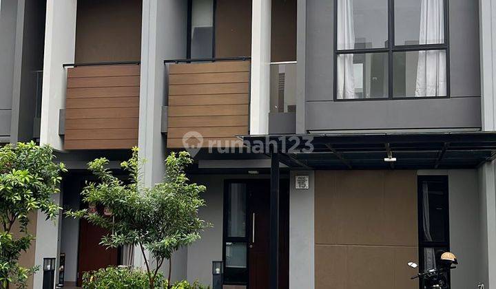 Rumah 2 Lantai, 3 Km Tidur Lokasi Strategis 1