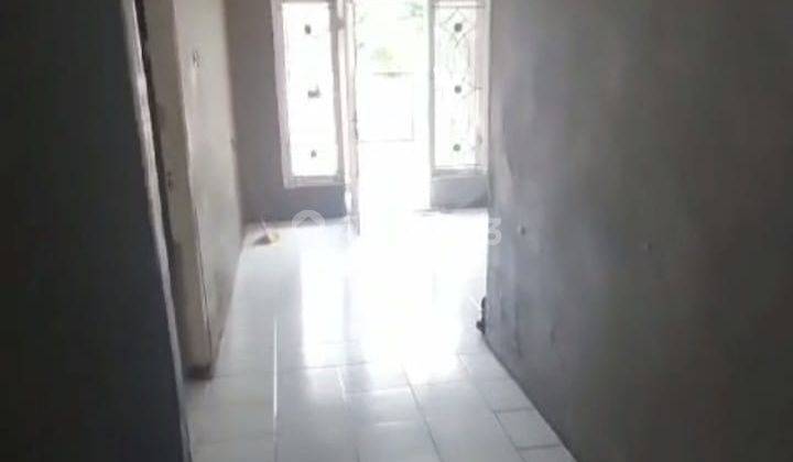 Rumah Luas, 4 Kamar Disewakan Terjangkau, Dekat Ke Sumarecon Mall Bekasi, Di Pesona Anggrek Harapan Bekasi 2