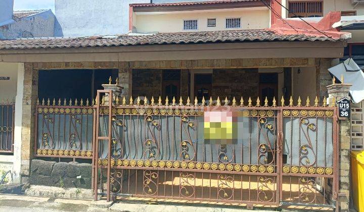 Rumah 2 Lantai Disewakan Dekat Ke Harapan Indah  1
