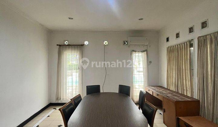 Disewakan Rumah Modern Tropical Lokasi Strategis 10 Menit Ke Tol Simatupang  2