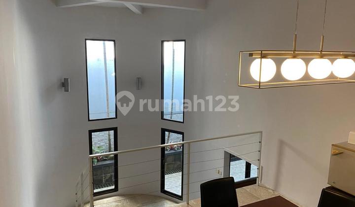 Rumah Sewa Rapih Bersih Rapih dan Siap Huni Area Kemang Jakarta Selatan 2