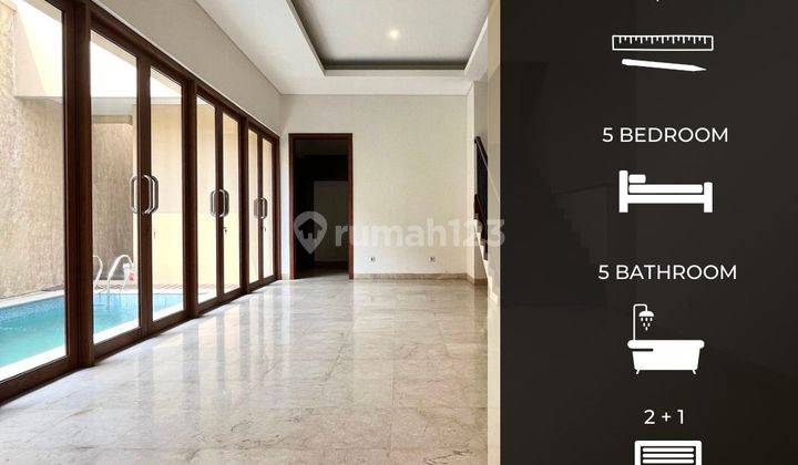 Dijual Rumah Modern Tropical Semi Furnished Lokasi Strategis di Jakarta Selatan  2