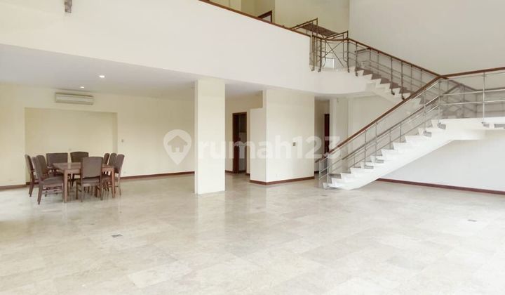 For Rent House Suitable for Office with Spacious Parking 2