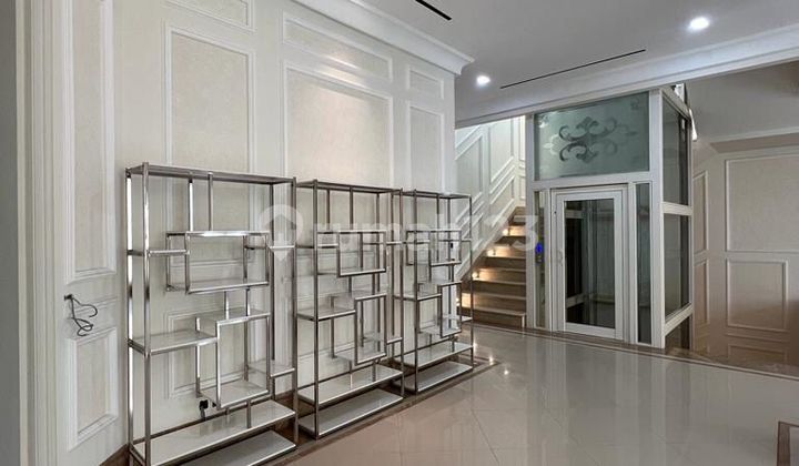 For Rent Rumah Modern Rapih Dan Bersih Lokasi Dalam Komplek 2