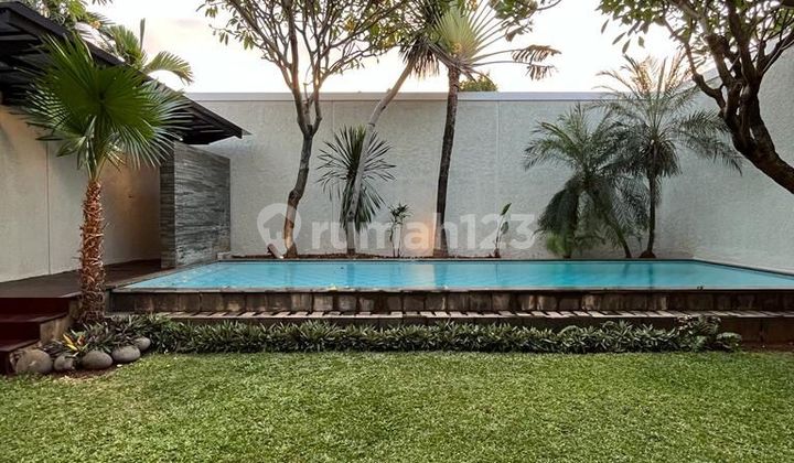 For Rent Modern House Neat and Clean Strategic Location 2