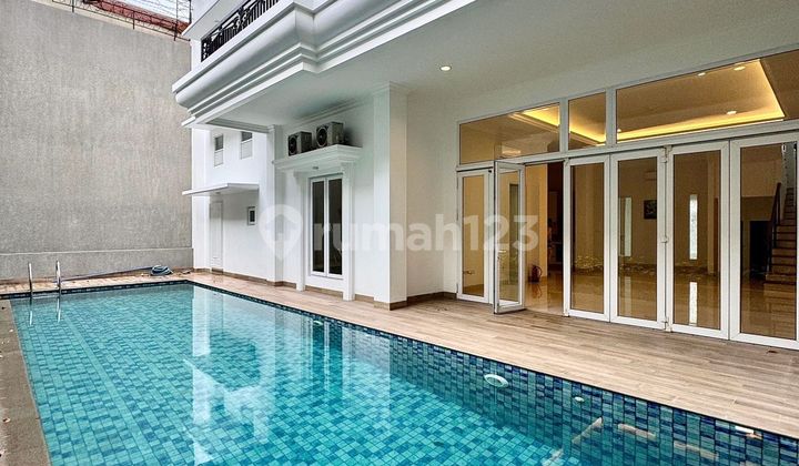 Disewakan Rumah Full Furnished Lokasi Dekat Dengan Sekolah Jis 2