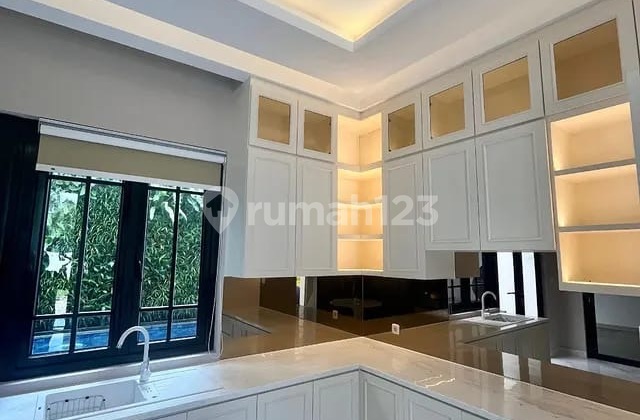 For Sale American Classic Luxury House Strategic Location 7 minutes to Toll Gate 2