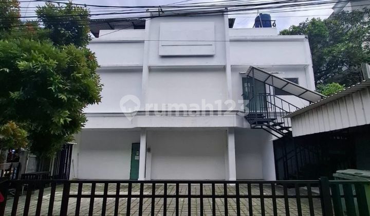 Disewakan Ruko Lokasi Strategis Samping Jalan Raya Besar Di Cipete  1