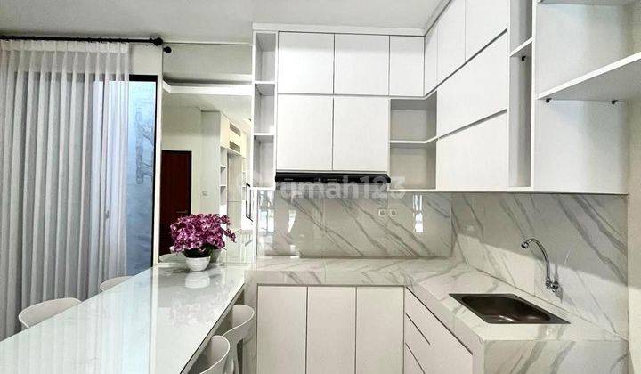 Dijual Rumah Brand New Minimalis Modern Semi Furnished di Bintaro  2