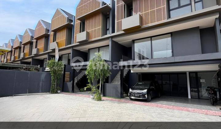 Dijual Rumah Minimalis Modern Lokasi Strategis Di Jaksel