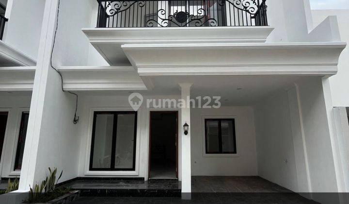 Dijual Rumah Brand New Modern Classic di Bintaro  1