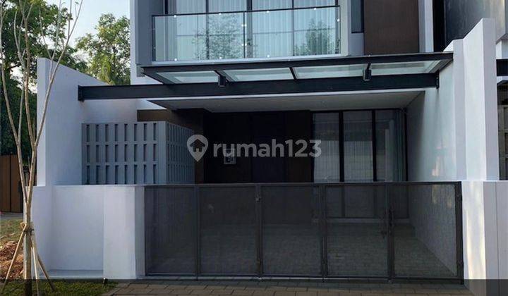 Disewakan Rumah Modern Lokasi Strategis di Jakarta Selatan  1