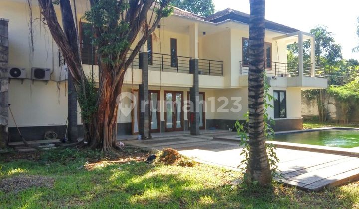 For rent, suitable for office and residence, located within a complex. For rent, suitable for office and residence, located within a complex.