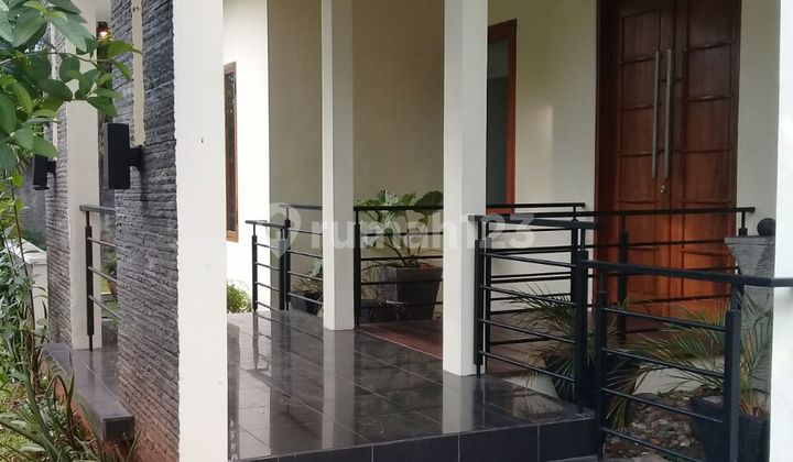 Disewakan Bisa untuk Kantor dan Tempat tinggal lokasi dalam Komplek 2