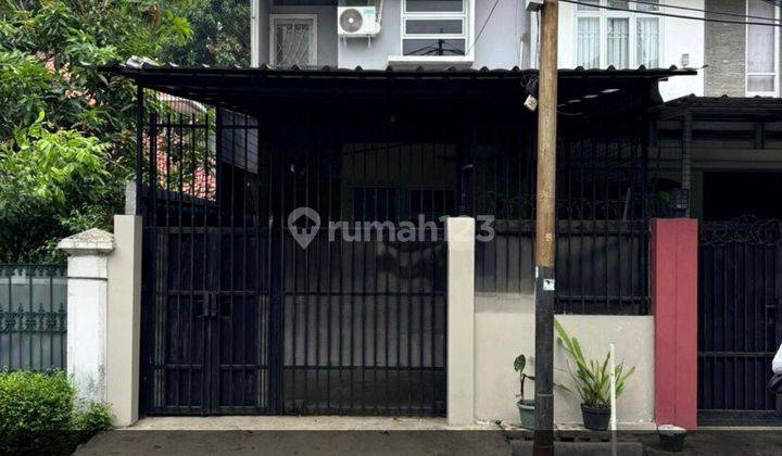 Disewakan Rumah Minimalis Modern di Jakarta Selatan  1