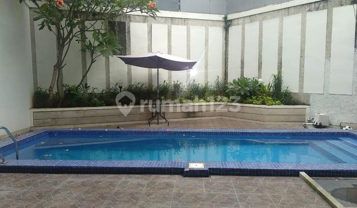 Jarang ada Rumah Private Pool harga murah lokasi cipete