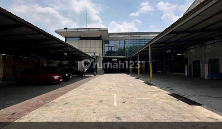 Dijual Gedung Komersil Siap Huni di Jakarta Selatan  1