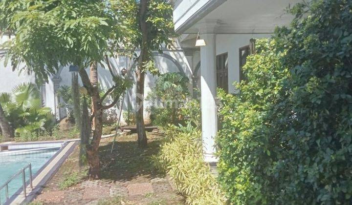 Dijual Rumah Dengan Kolam Renang Shm Bagus Di Tegal Parang Mampang Prapatan Jakarta Selatan 2