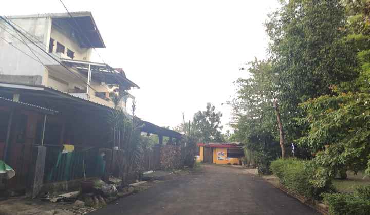 For Quick Sale, Spacious Nice House with SHM, 2 Floors in Alvita Housing Complex, Pondok Sawah Indah, Ciputat, South Tangerang. 2
