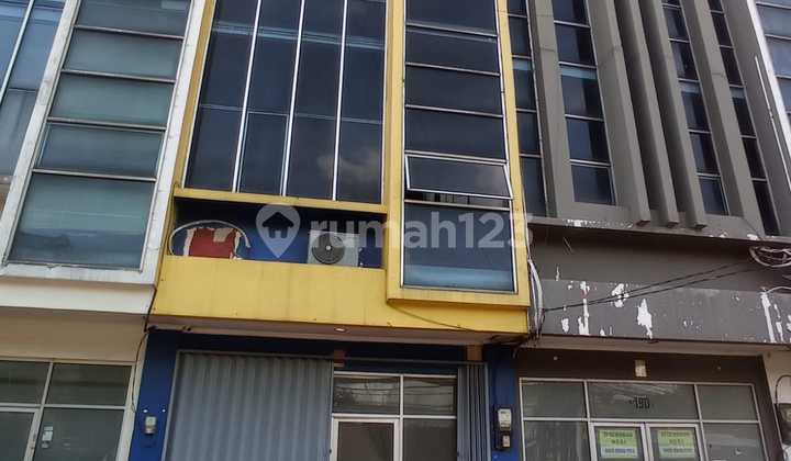 For Quick Sale: 4-Story Shop House in Good Condition, SHM, Ready to Use, Strategic Location in Duren Tiga, South Jakarta 1