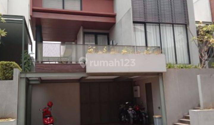 Rumah 2 Lantai Cantik Terawat di Perumahan Mayang 8 Residence 2