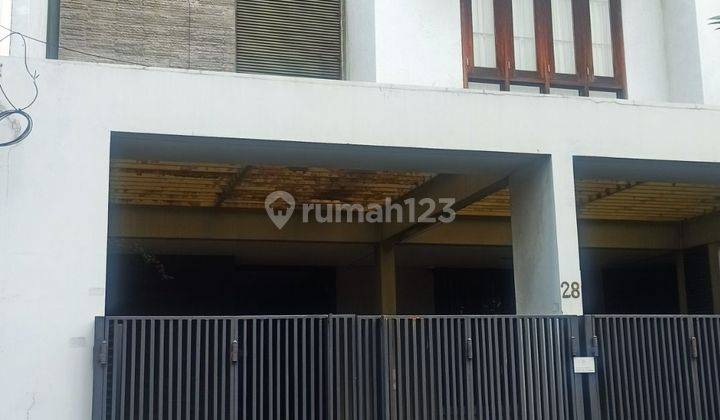 Dijual Rumah Cantik Murah Terawat di Tomang, Grogol Petamburan Jakarta Barat 2