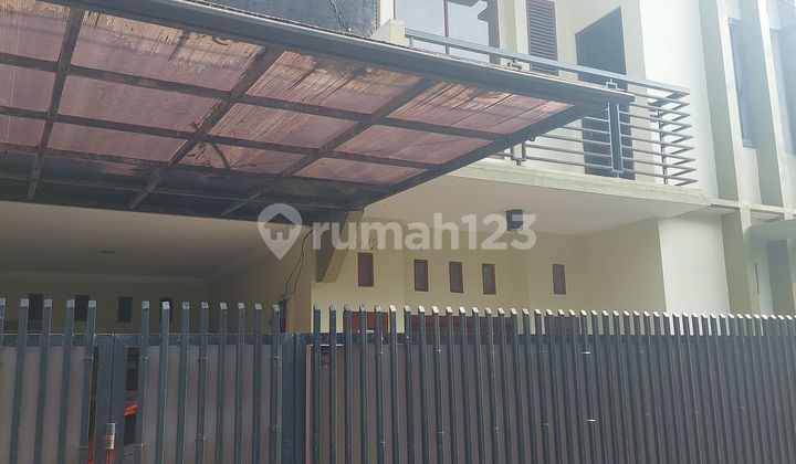 Dijual Cepat Rumah Murah SHM 2 Lantai di Pondok Kopi Jakarta Timur 1