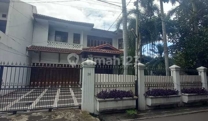 For Quick Sale: Nice, Large, Affordable 2-Story House in a Strategic Central City Location at Gandaria Utara, Kebayoran Baru, South Jakarta 2