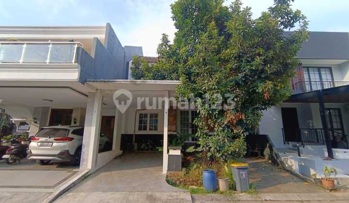 For Quick Sale: 2-Storey House with SHM in Good Condition at Telaga Golf Sawangan Depok Housing Complex
