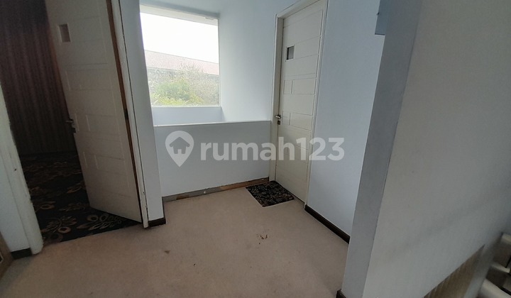 Dijual Cepat Rumah Luas Cantik SHM 2 Lantai Strategis di Duren Tiga Jakarta Selatan 2