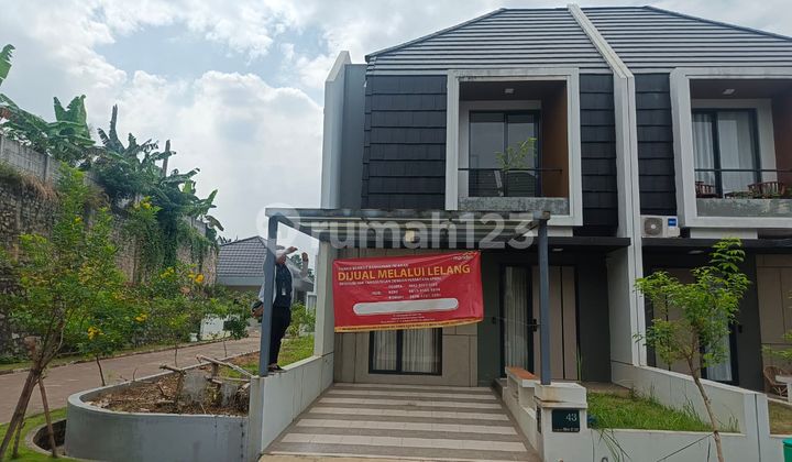 Dijual Cepat Rumah Bagus SHM 2 Lantai di Komplek Garden At Candi Sawangan Depok Dijual Cepat Rumah Bagus SHM 2 Lantai di Komplek Garden At Candi Sawangan Depok