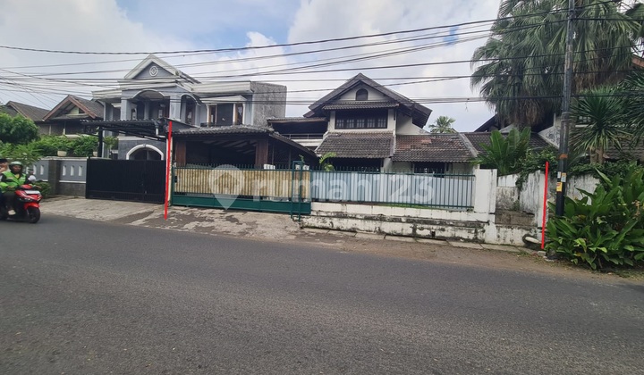 Dijual Cepat Rumah Murah Bagus Strategis, SHM 2 Lantai di Bintaro Sektor 1, Jakarta Selatan 2