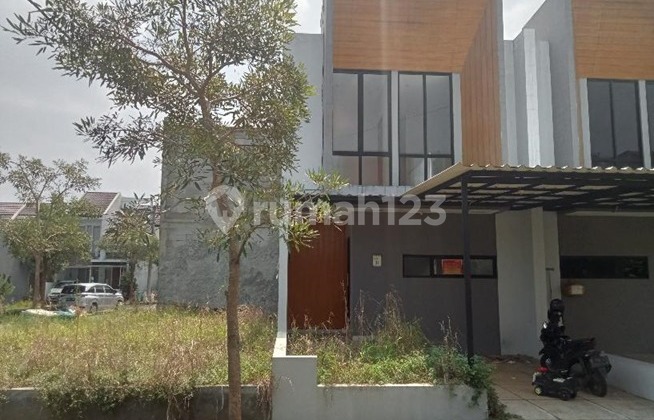 For Sale Beautiful 2-Storey House with SHM in Garden At Candi Sawangan Depok Housing Complex