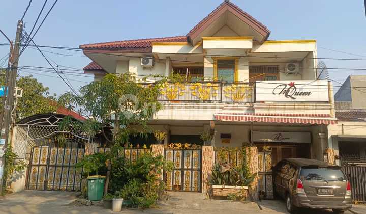 Dijual Cepat Rumah Bagus 2 Lantai SHM di Komplek Perumahan Pondok Ungu Permai Kota Bekasi 2