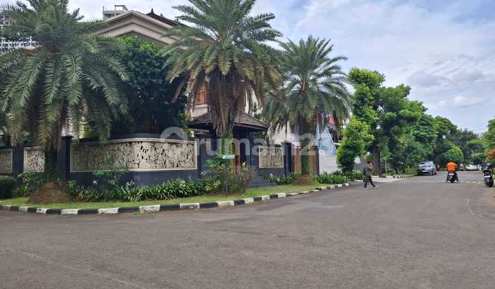 Dijual Cepat Rumah Mewah Murah Bagus Hoek SHM di Komplek Perumahan Jaka Permai Jaka Sampurna Kota Bekasi