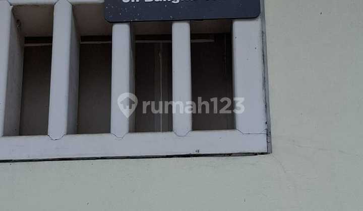 For Quick Sale: Spacious Cheap House with SHM in Bagka, Mampang Prapatan, South Jakarta 2