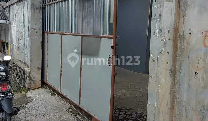 Rumah Kost Middle Low Yang Strategis Di Jak Sel