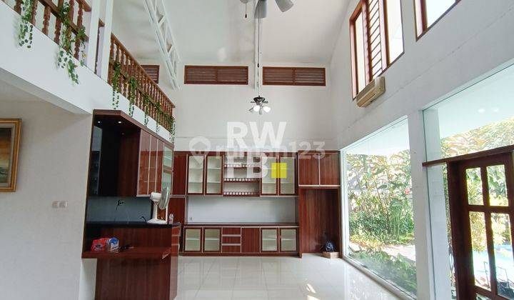 Minimalist House In Prestige Area Of Pondok Indah 2