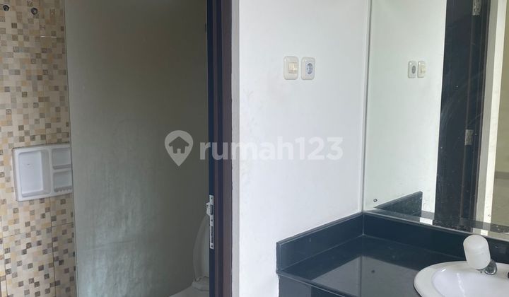 Urgent Sale: House in Arana Cluster, Harapan Indah, at Harapan Indah Residence. 2