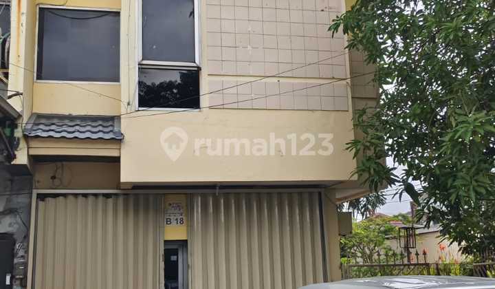 Dijual Cepat Ruko Hoek di Kalideres Permai, Samping Swalayan Hari Hari, Daerah Sangat Ramai, Murah!