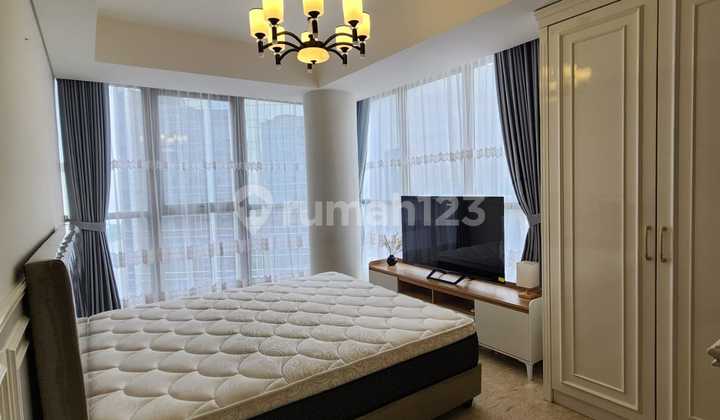 DISEWAKAN! Apartemen Mewah GoldCoast Fully Furnish Cantik, 3BR 113m2 Lt29, Free parking 1 mobil, SIAP HUNI!! 2