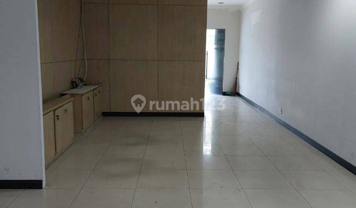 Dijual Cepat Ruko Muara Karang Hadap Jalan Raya, Bekas Kantor, Rapih, Siap Huni, Best Price! 1