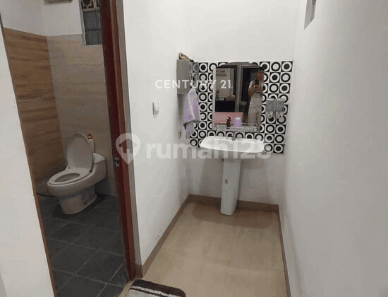 Ready-to-Occupy Comfortable and Strategic House in Permata Buah Batu, Bandung 2